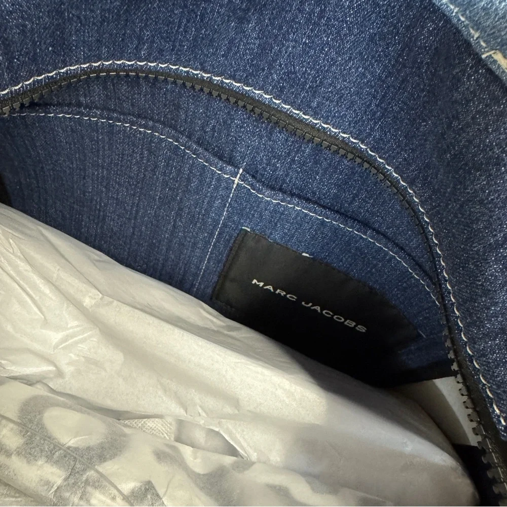 Marc Jacobs The Denim Medium Tote Bag - Picture 12 of 13